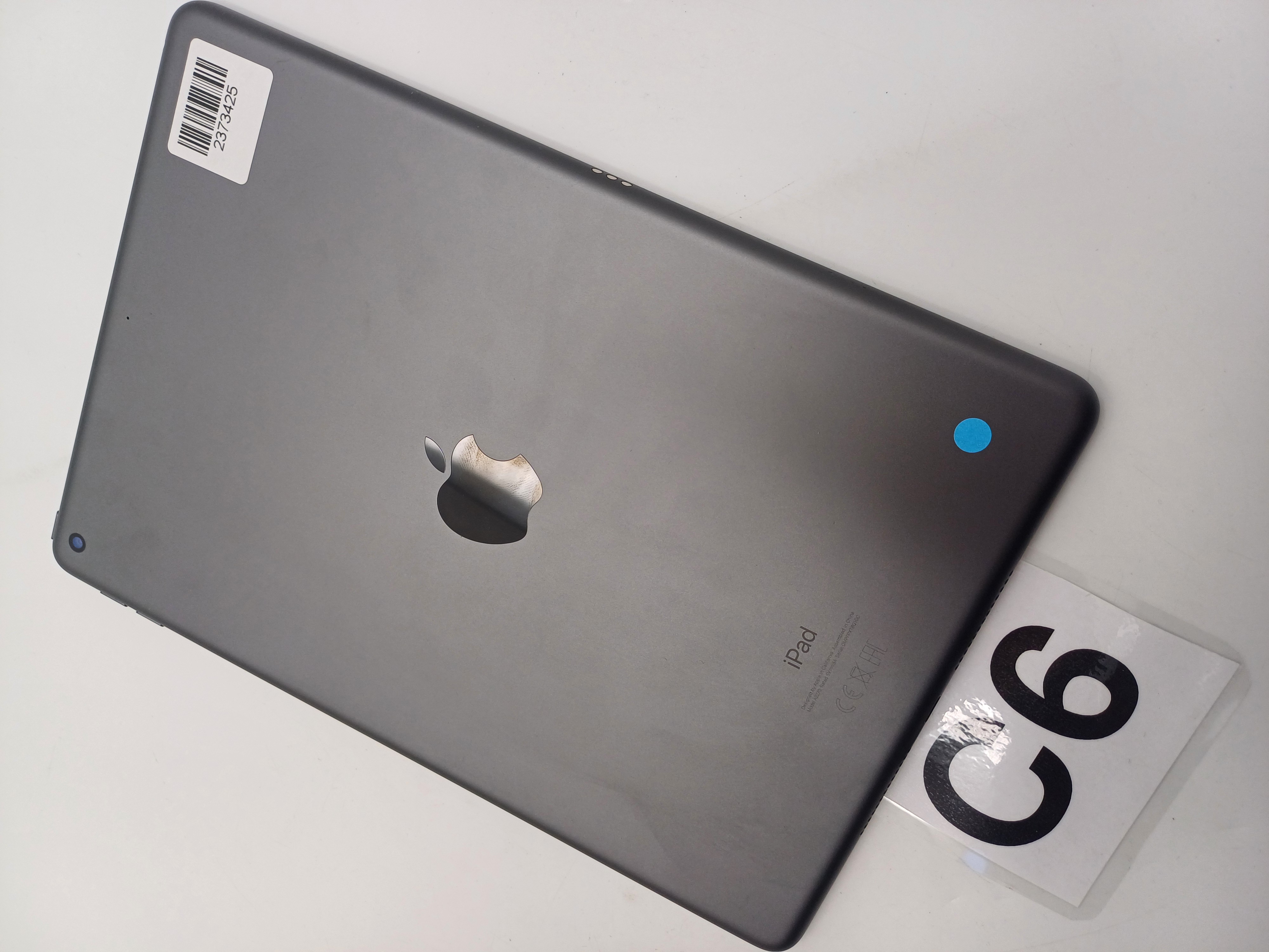 2824715640 - iPads